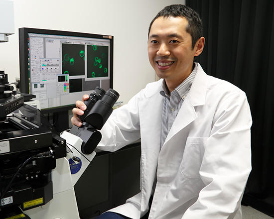 Associate Professor Katsumori Segawa (Biochemistry & Immunology) 